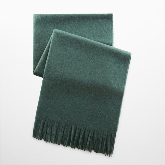 Mango Fringed Edge Long Scarf Oversized In Green NWT Bloggers’ Favorite! - Picture 3 of 11